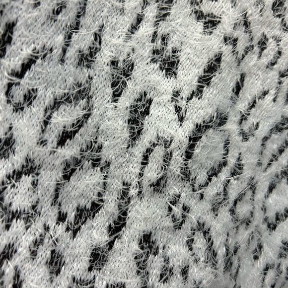 Cozy Leopard Print Sweater/ size Large / cowl neck / LG. - Picture 2 of 9